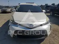 2015 Toyota PRIUS photo