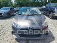 2015 Toyota PRIUS фото