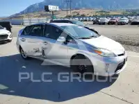 2015 Toyota PRIUS photo