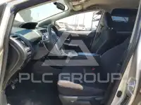 2015 Toyota PRIUS фото