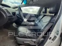 2015 Toyota PRIUS photo