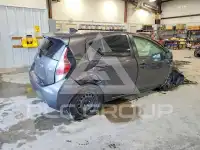 2015 Toyota PRIUS фото