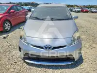 2015 Toyota PRIUS фото