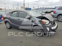 2015 Toyota PRIUS фото
