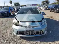 2015 Toyota PRIUS фото