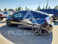 2015 Toyota PRIUS фото