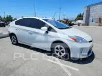 2015 Toyota PRIUS фото