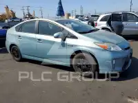 2015 Toyota PRIUS фото