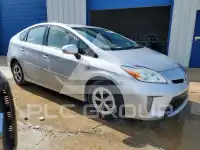 2015 Toyota PRIUS фото
