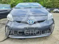 2015 Toyota PRIUS фото