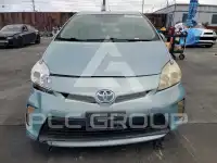 2015 Toyota PRIUS фото
