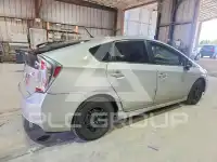 2015 Toyota PRIUS фото