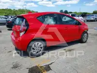 2015 Toyota PRIUS photo