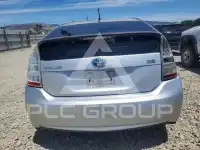 2015 Toyota PRIUS фото