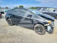 2015 Toyota PRIUS фото