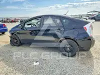 2015 Toyota PRIUS фото