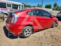 2015 Toyota PRIUS photo