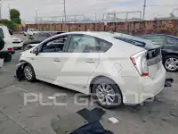 2015 Toyota PRIUS фото