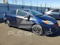 2015 Toyota PRIUS фото