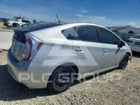 2015 Toyota PRIUS фото
