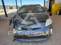 2015 Toyota PRIUS фото