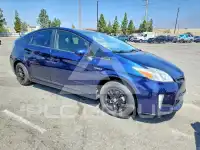2015 Toyota PRIUS фото