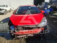 2015 Toyota PRIUS фото