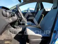 2015 Toyota PRIUS фото