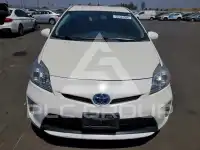 2015 Toyota PRIUS фото