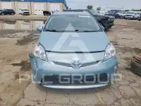 2015 Toyota PRIUS фото