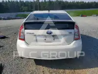 2015 Toyota PRIUS photo
