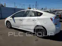 2015 Toyota PRIUS photo