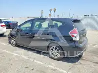 2015 Toyota PRIUS фото