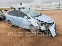 2015 Toyota PRIUS фото