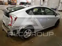 2015 Toyota PRIUS photo