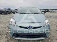 2015 Toyota PRIUS фото