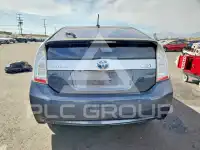 2015 Toyota PRIUS фото