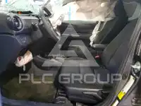 2015 Toyota PRIUS фото