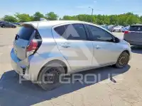 2015 Toyota PRIUS фото