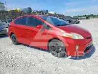 2015 Toyota PRIUS фото