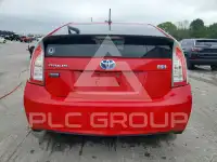 2015 Toyota PRIUS photo