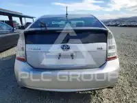2015 Toyota PRIUS фото