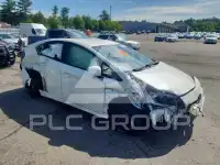 2015 Toyota PRIUS photo