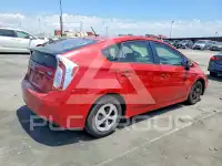 2015 Toyota PRIUS фото