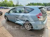 2015 Toyota PRIUS фото