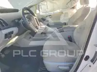 2015 Toyota PRIUS фото