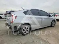 2015 Toyota PRIUS фото