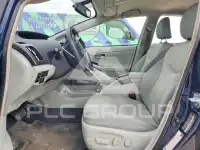 2015 Toyota PRIUS фото