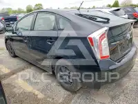 2015 Toyota PRIUS фото