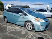 2015 Toyota PRIUS фото